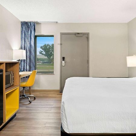 Days Inn & Suites By Wyndham Warren Exterior foto
